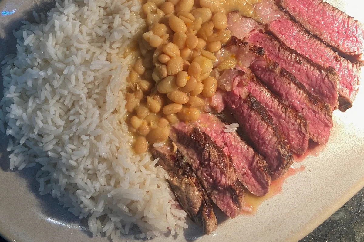 Bife de tira angus